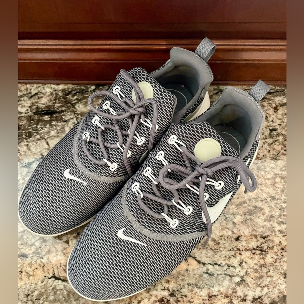 Nike Presto Fly - Women's Shoe LIGHTWEIGHT COMFORT